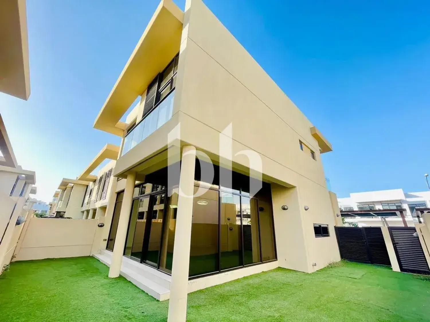 Large Plot | Next To Malibu | Corner Plot | VOT