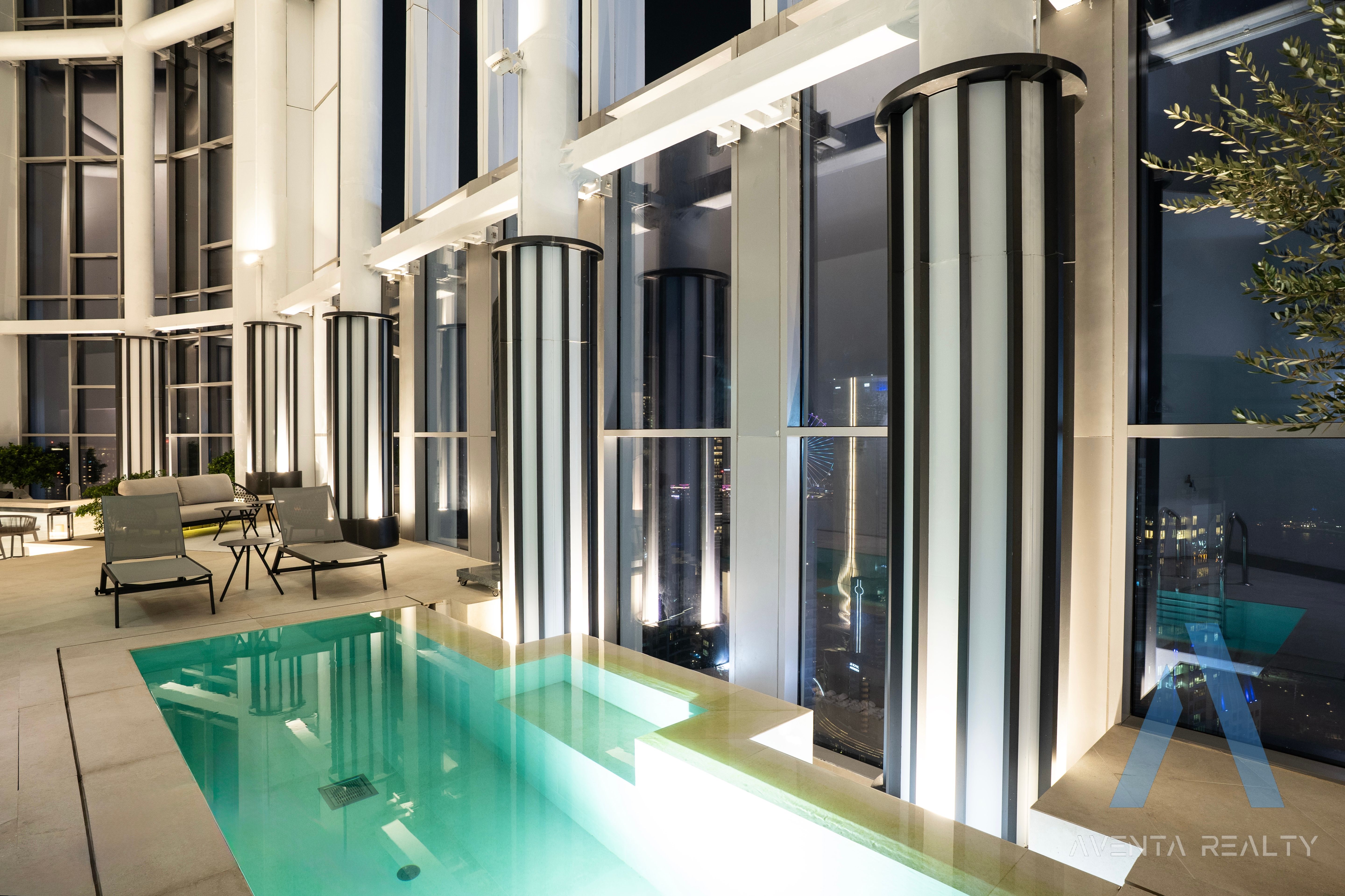 Private Rooftop & Pool | Full Floor Duplex