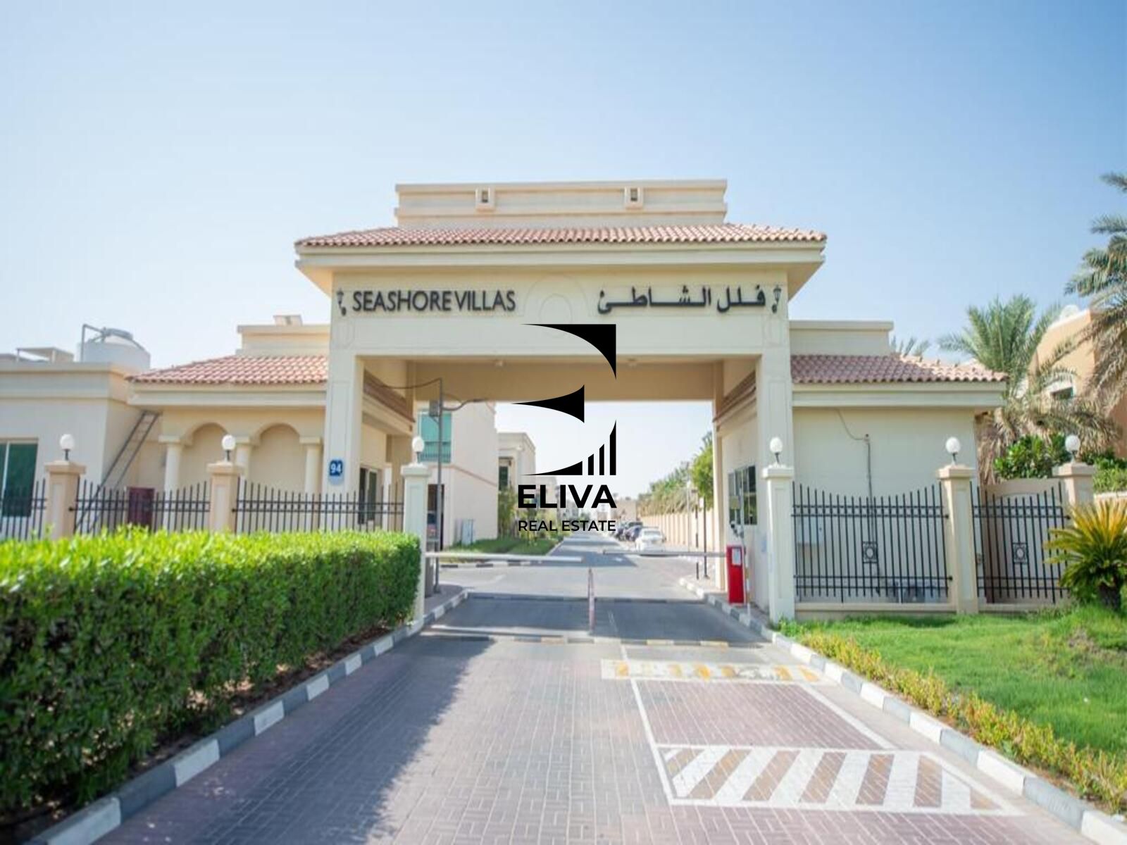 Luxurious Living | Corner Unit | Well Maintained