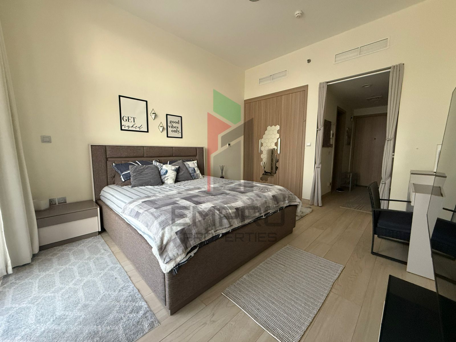 Fully Furnish | Burj view | Vacant