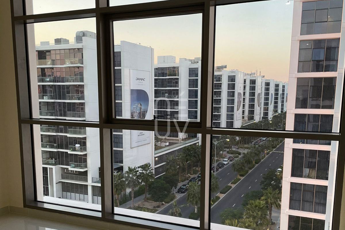 Pool And Park View | Immaculate Condition