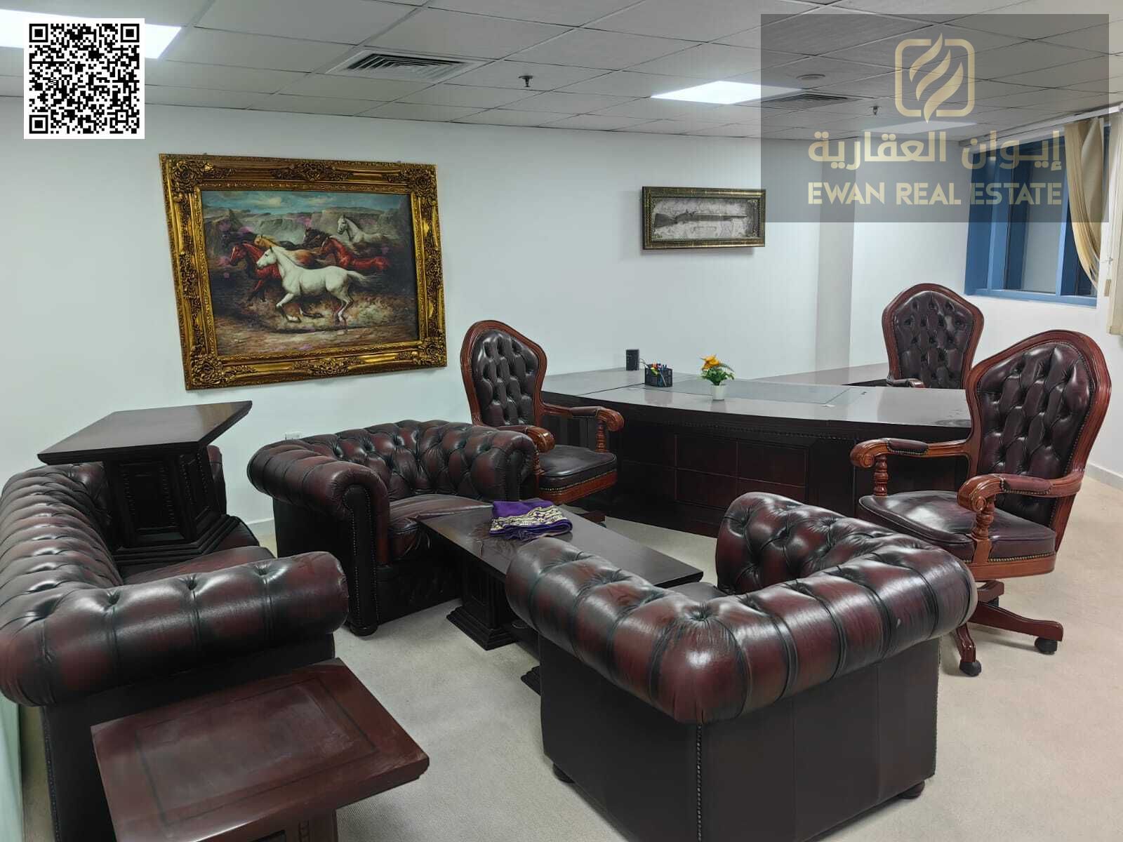 Modern three-room office in Falcon Tower 1 for rent, furnished and with parking.