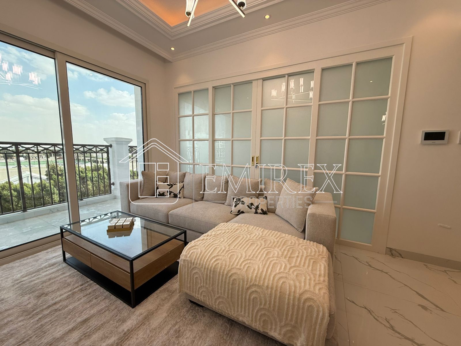 VACANT | FULLY FURNISHED | RESORT STYLE LIVING