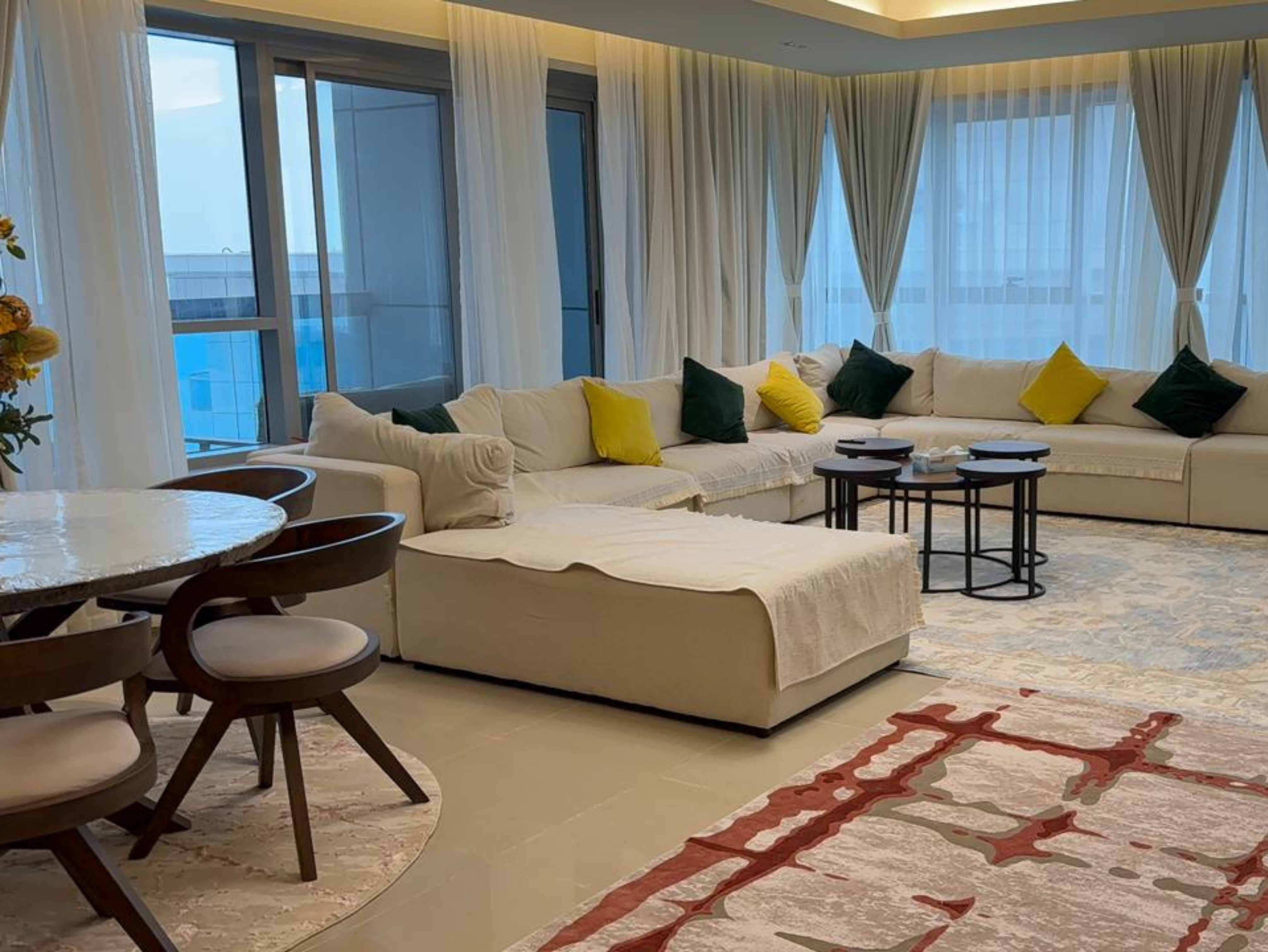 Stunning 2 BR Seafront Retreat in Corniche Tower