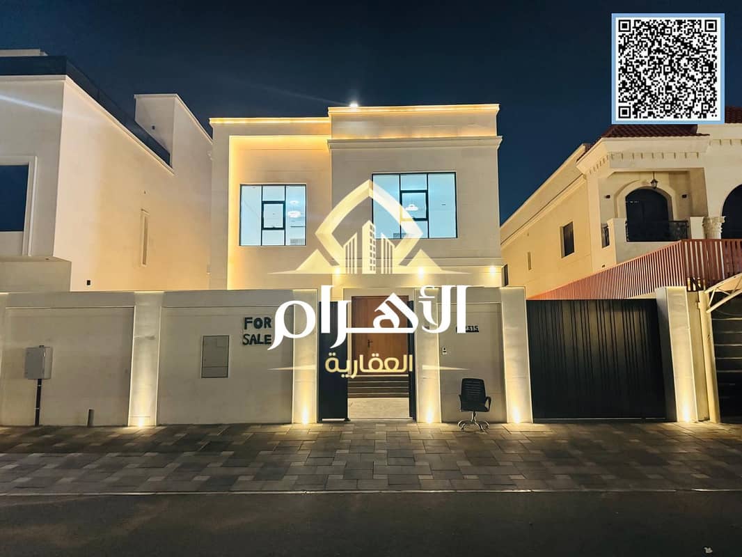 Own a villa with a modern design and new decor. Freehold ownership available to all nationalities. Price includes registration fees and air conditioni