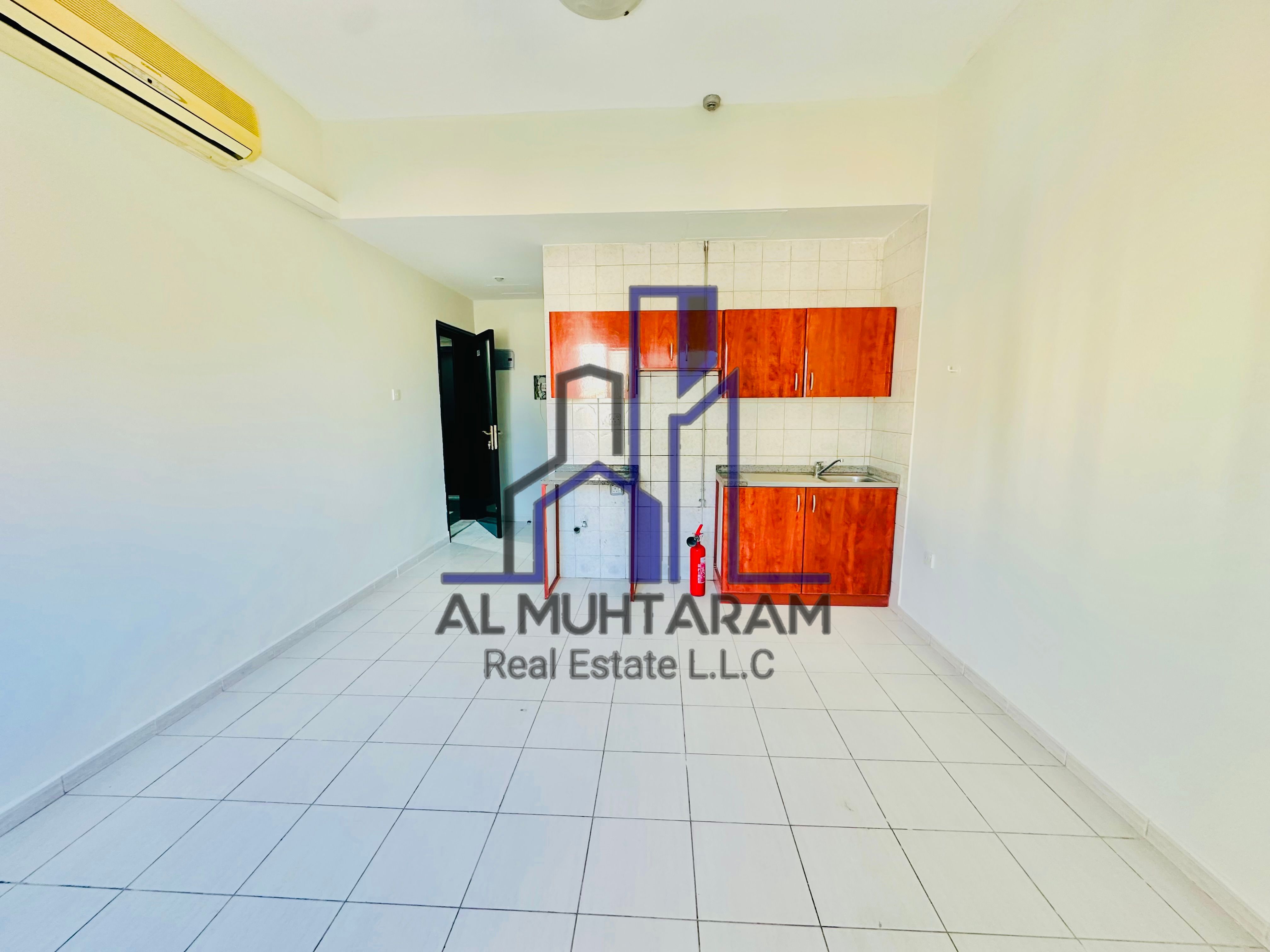 Luxurious Studio For Family Ready To Move Muwalieh Bus Station