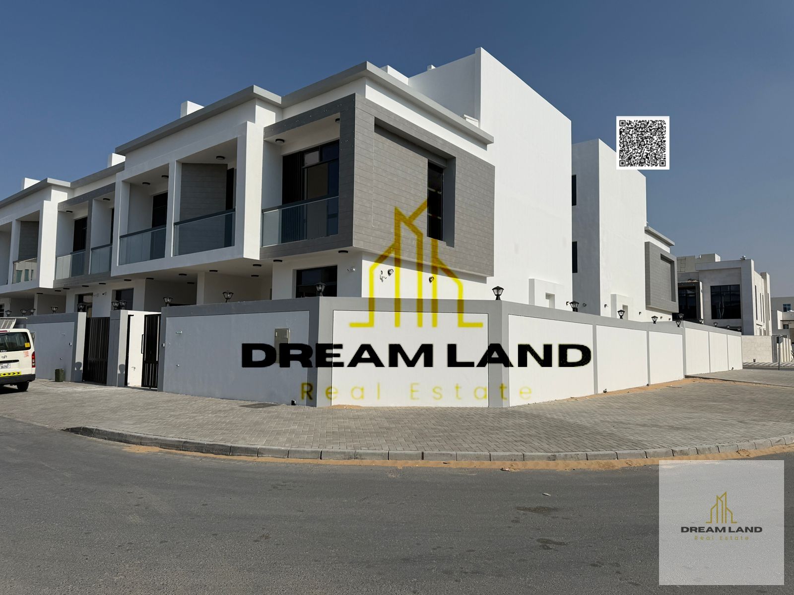 Amazing town house consists of 6 master bedrooms with built in wardrobes and rooftop, now for sale, located in a strategic location to all services
