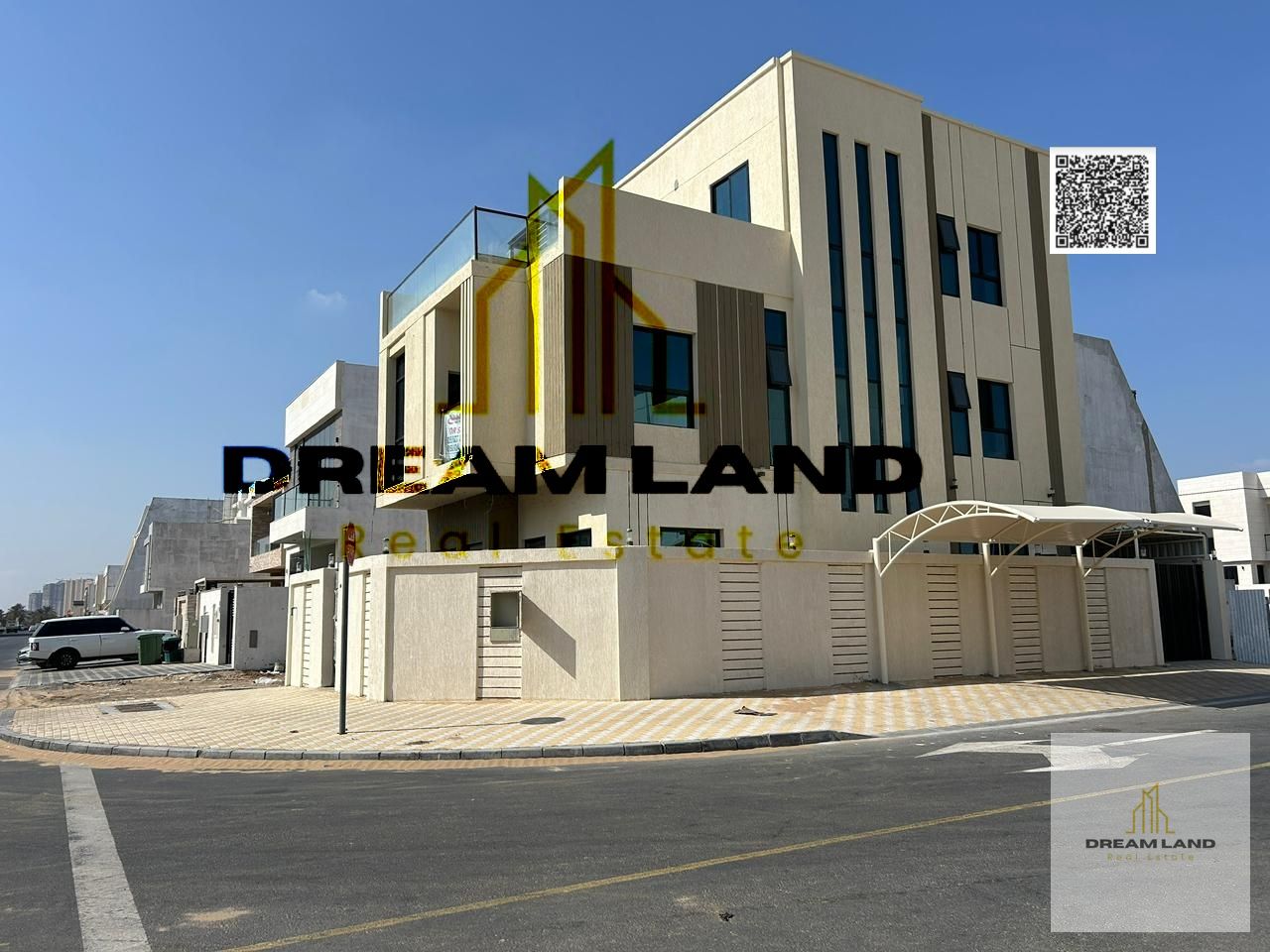Amazing huge villa beside a mosque consists of 7master bedrooms with built in wardrobes, now for sale, located in a strategic location