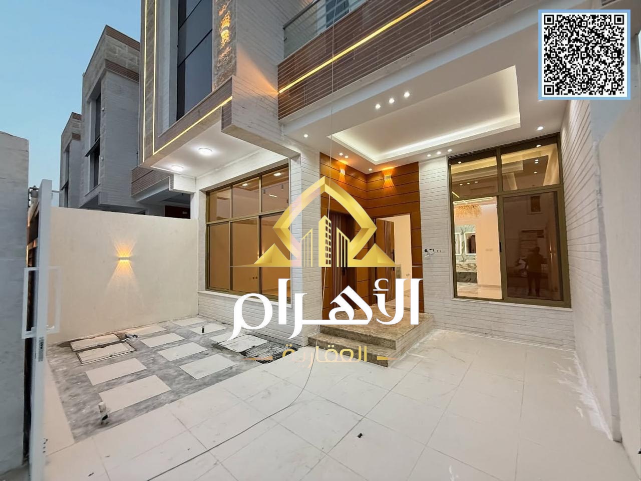 No commission on one of Ajman's most luxurious villas for sale in a prime location, including registration and ownership fees | Bank financing availab