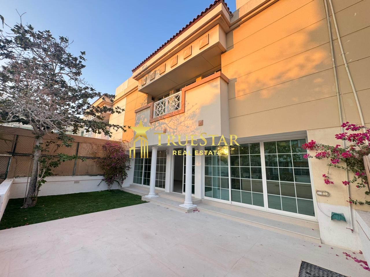 RENOVATED COMPOUND VILLA 4BR MAIDS SHARED POOL TENIS COURT