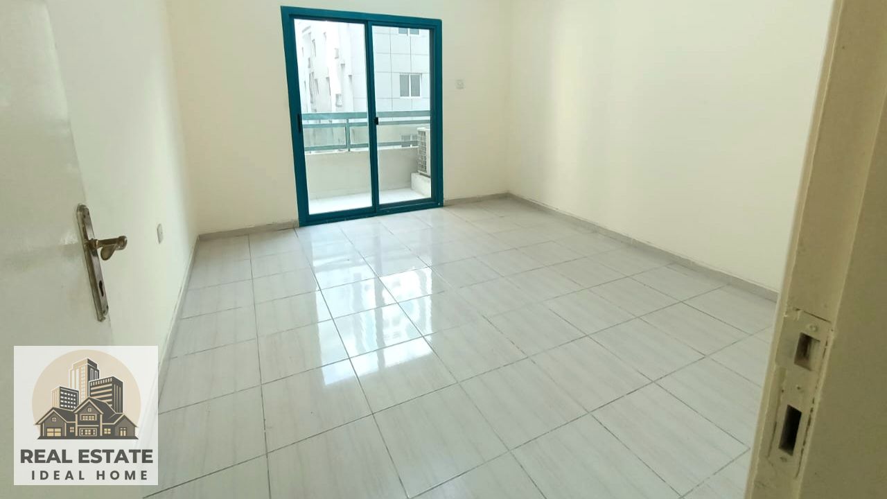 ** LIKE NEW BUILDING ** 2BHK APPARTMENT ** FULL FAMILY BUILDING **