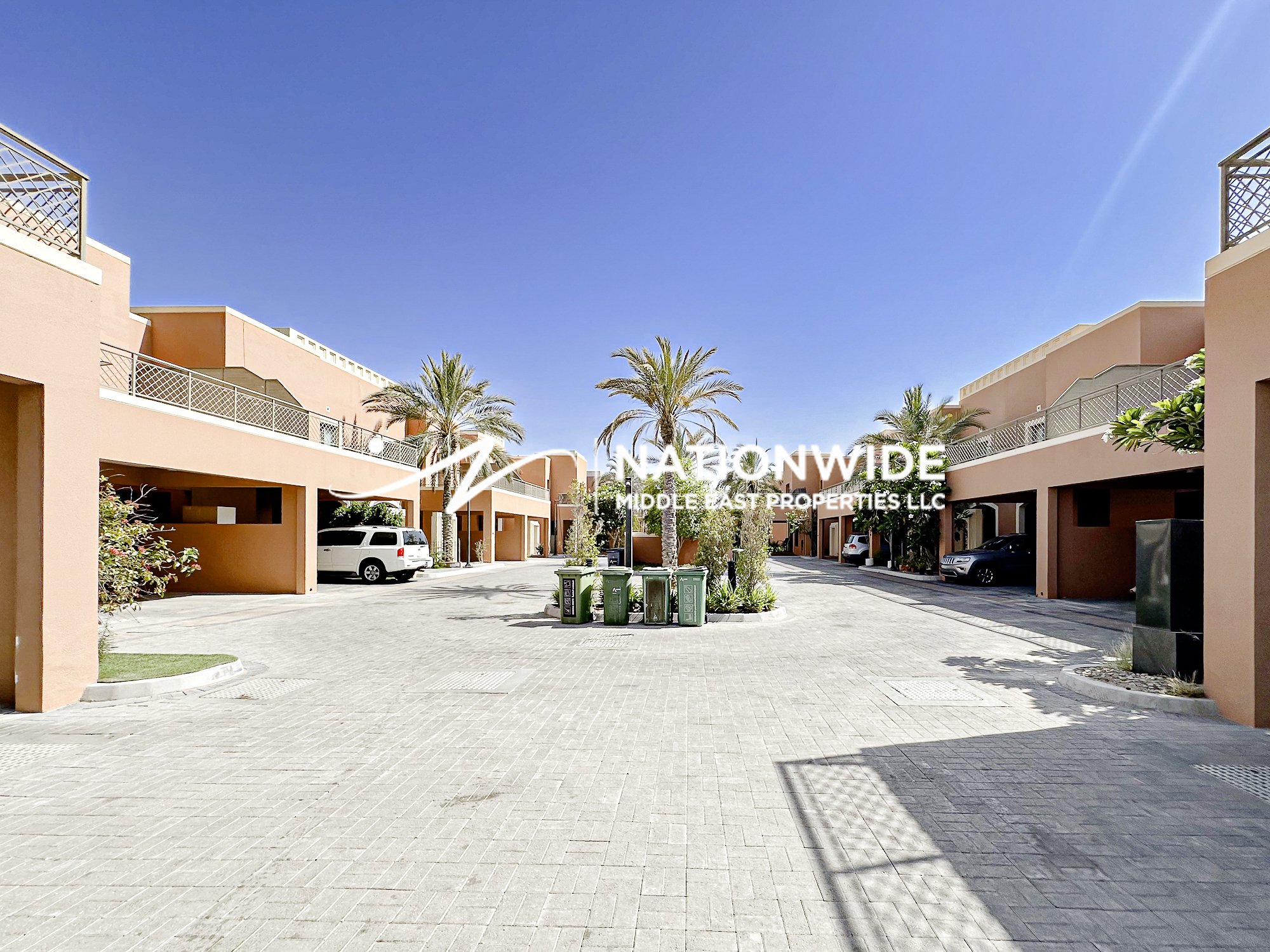 Elite 4BR|Modern Layout|Premium Living|Prime Area