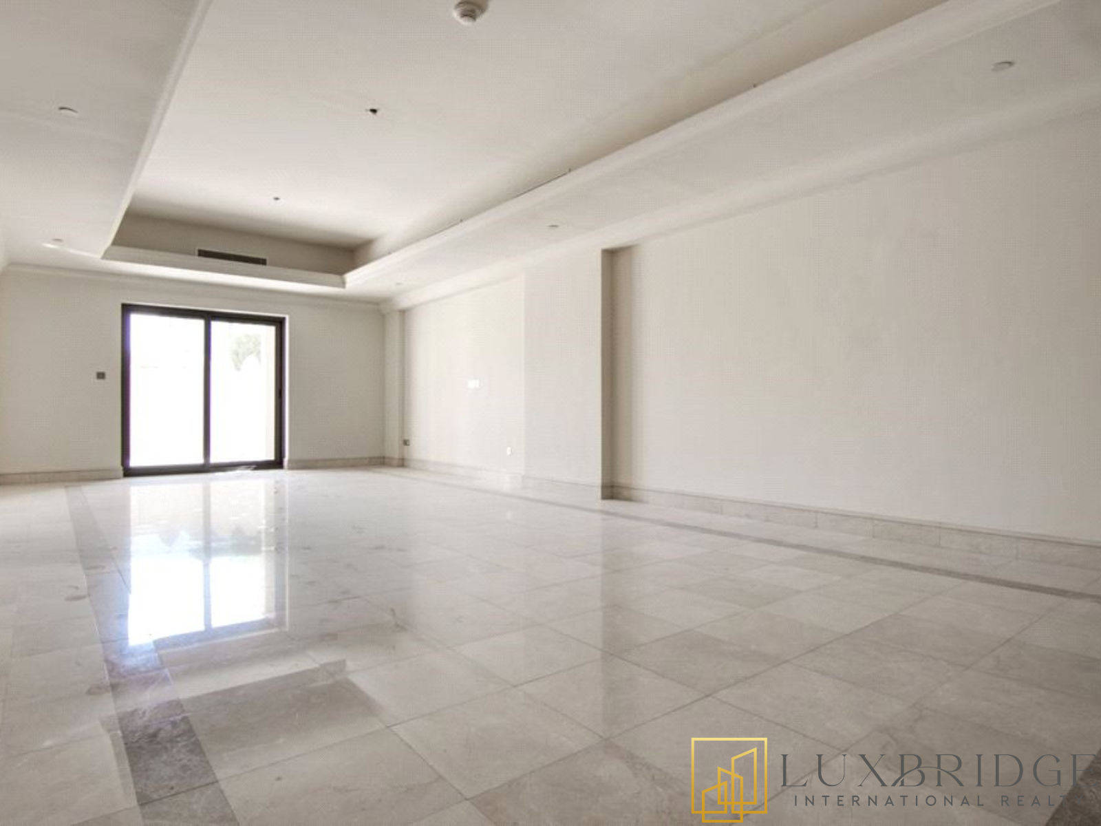 Vacant | Private Garden | Great Deal