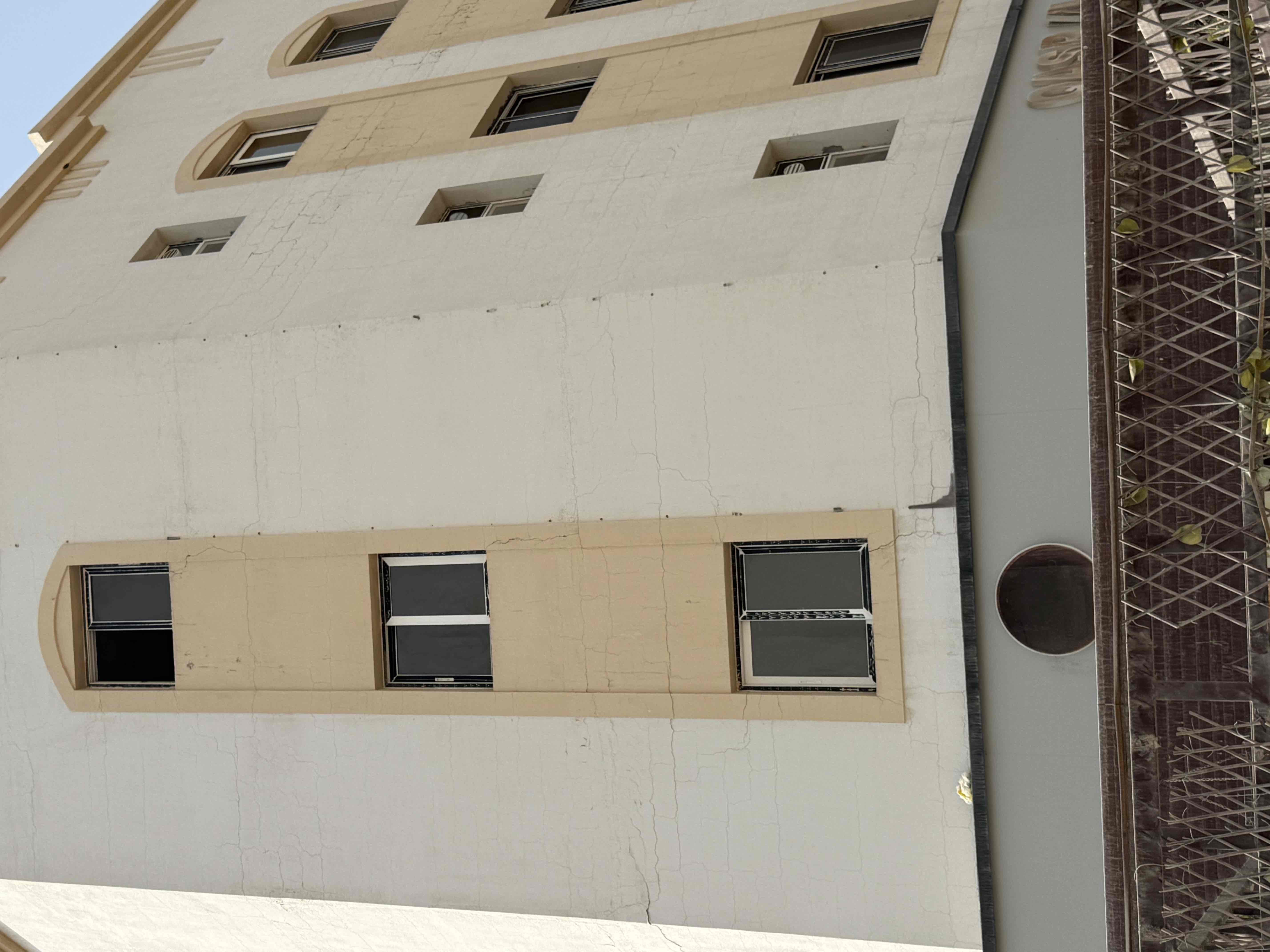 Like new studio in school area Muwaileh Sharjah