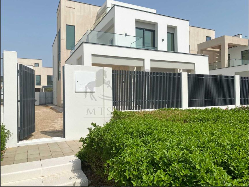 Close to Park | Brand New | Spacious Layout