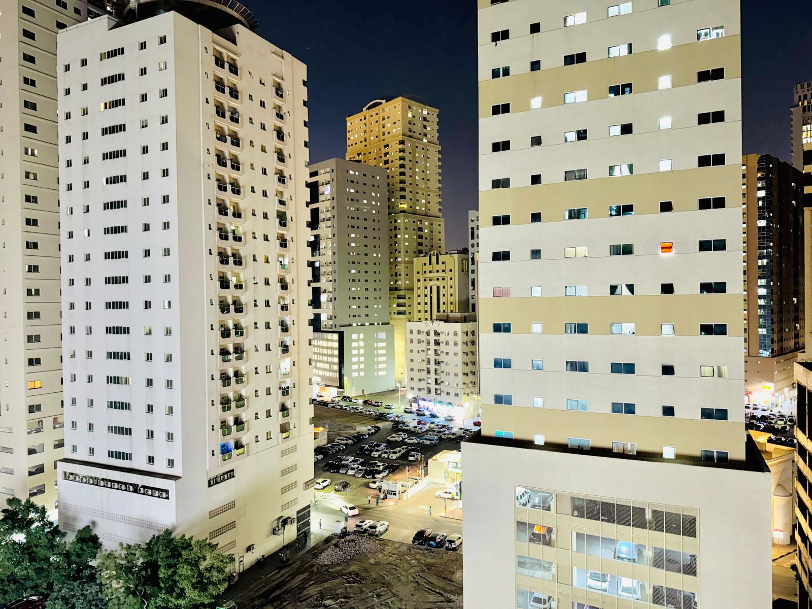 Luxury studio apartment with balcony al Nathan sharjah