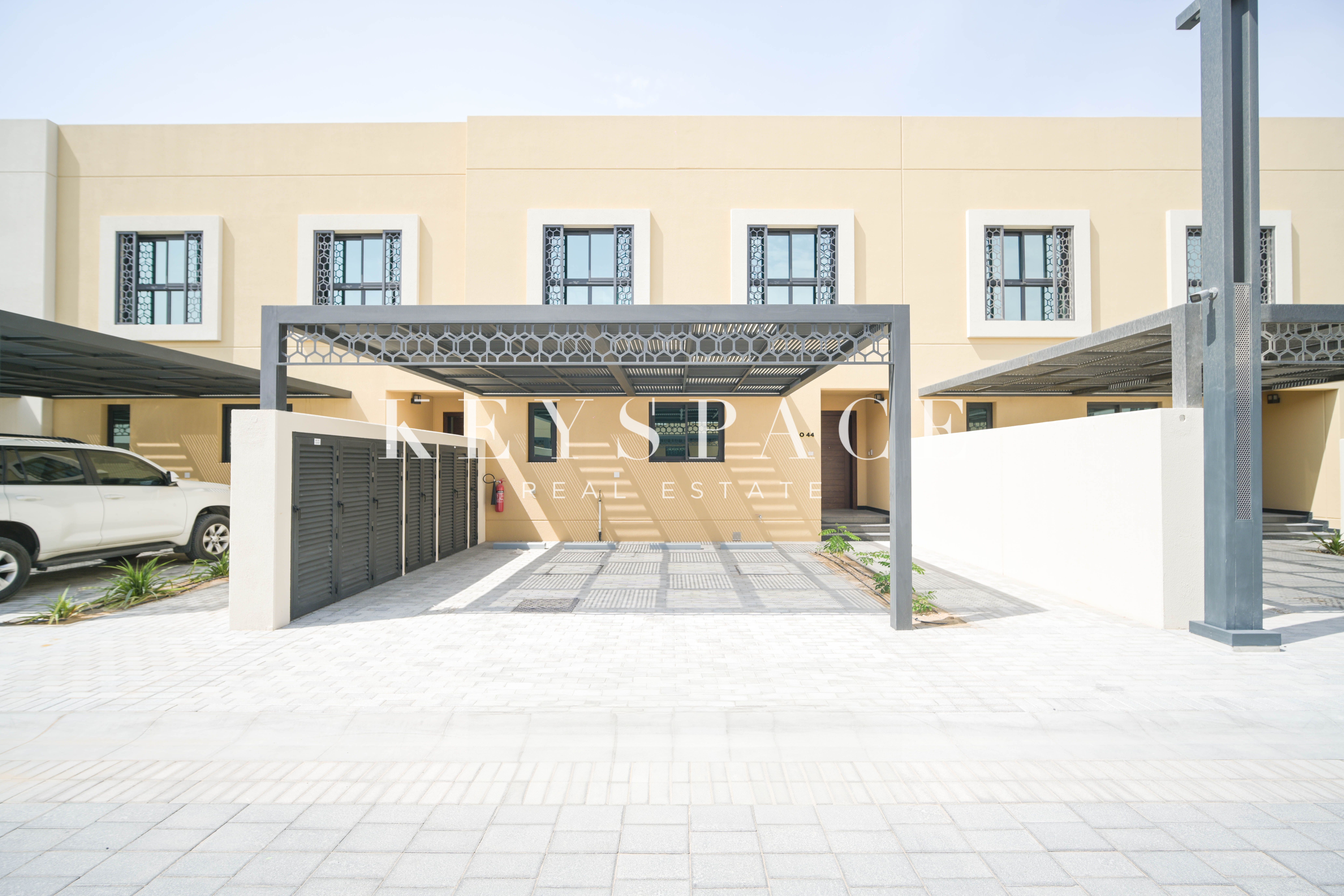 Exceptional Green Living | Stylish, Comfortable Eco Villa | Resale