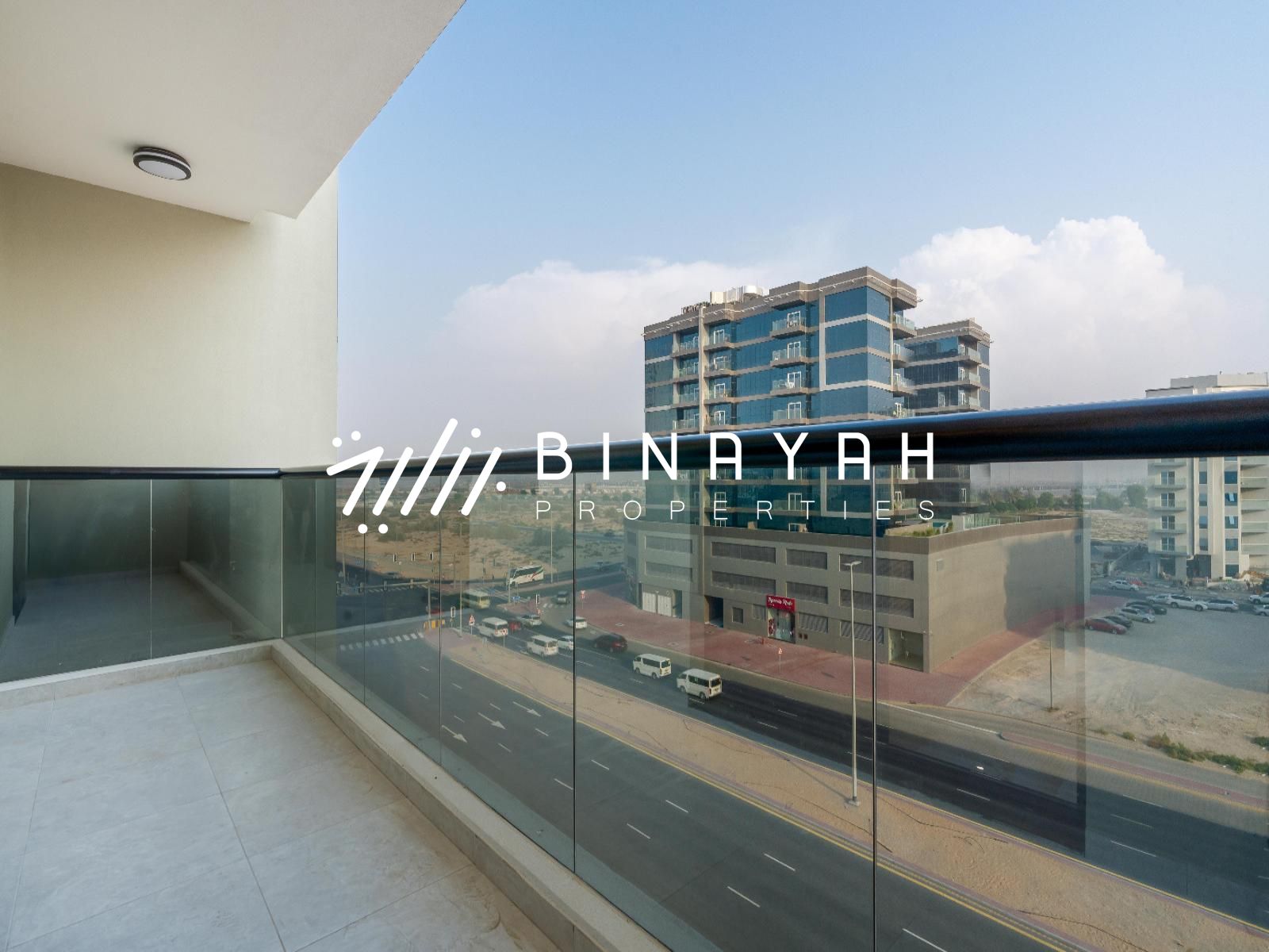 BRAND NEW |SPACIOUS LAYOUT | READY TO MOVE IN