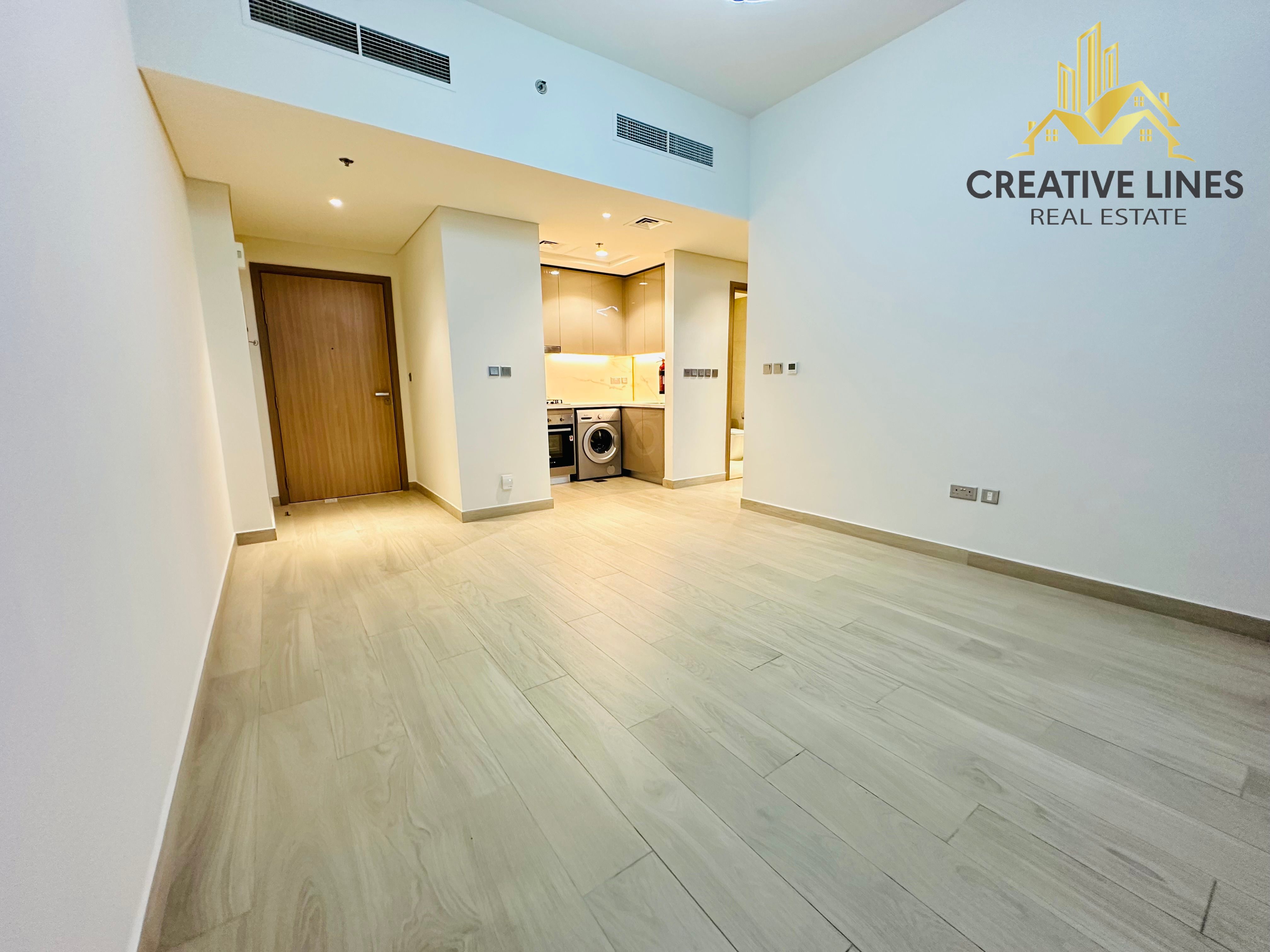 Spacious One Bedroom || Nice Layout || Ready to Move
