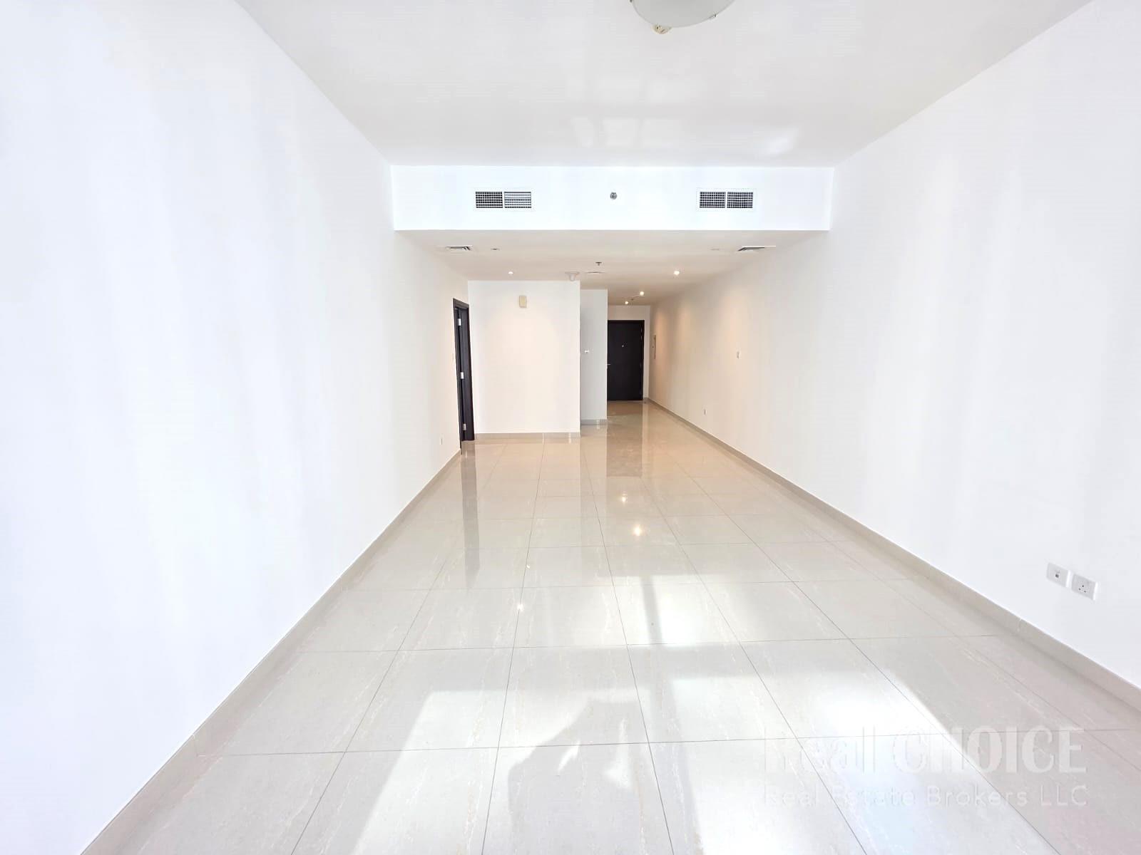 Skyline Escape | Modern 1-Bedroom | Prime Location