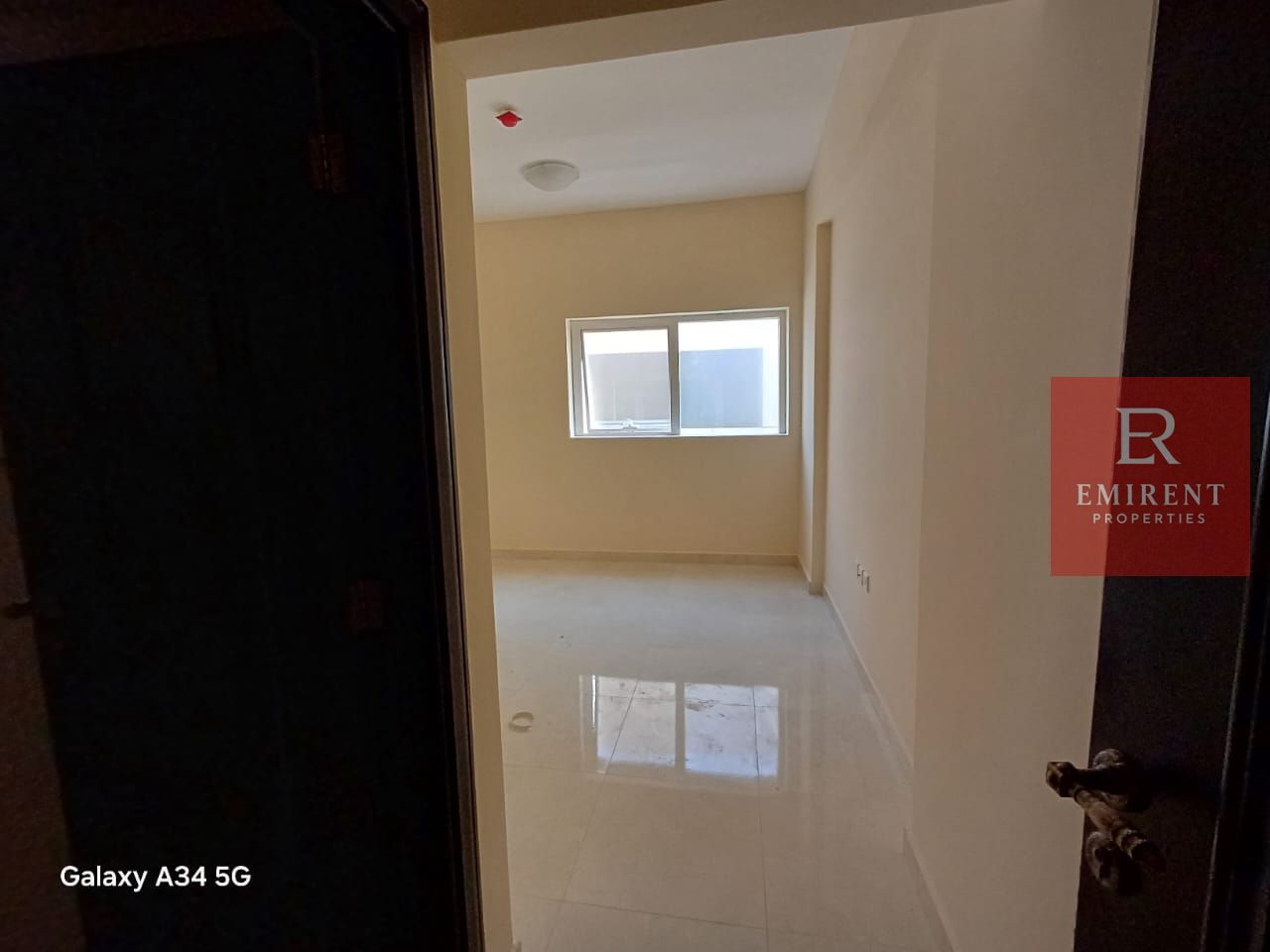 Spacious 1 BHK with 1 Month Free | NEAR BUS STOP & METRO