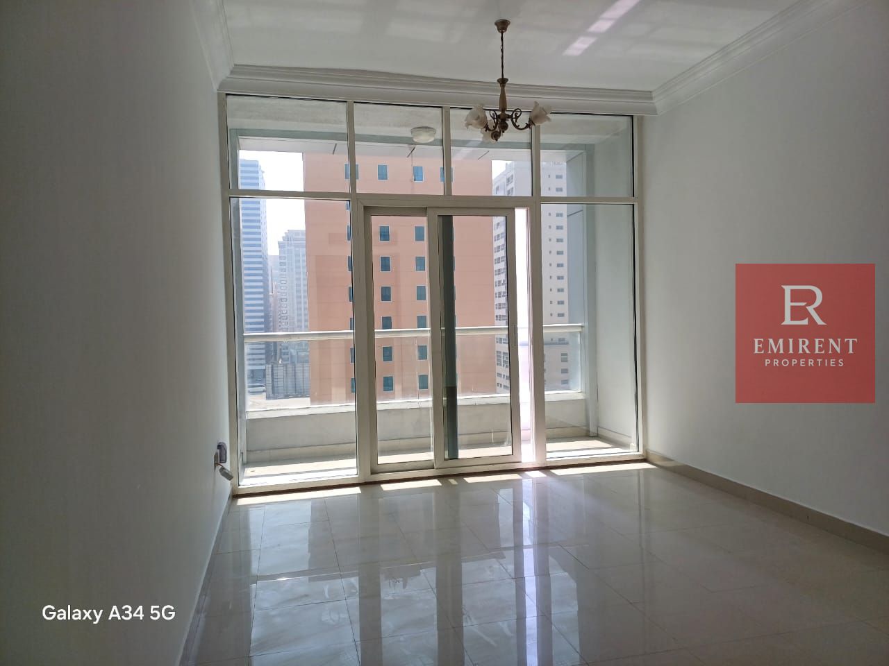 Spacious 1 BHK with Balcony & Wardrobes | 2 Washrooms| 3 Years Fixed Rent| Free Gym & Pool