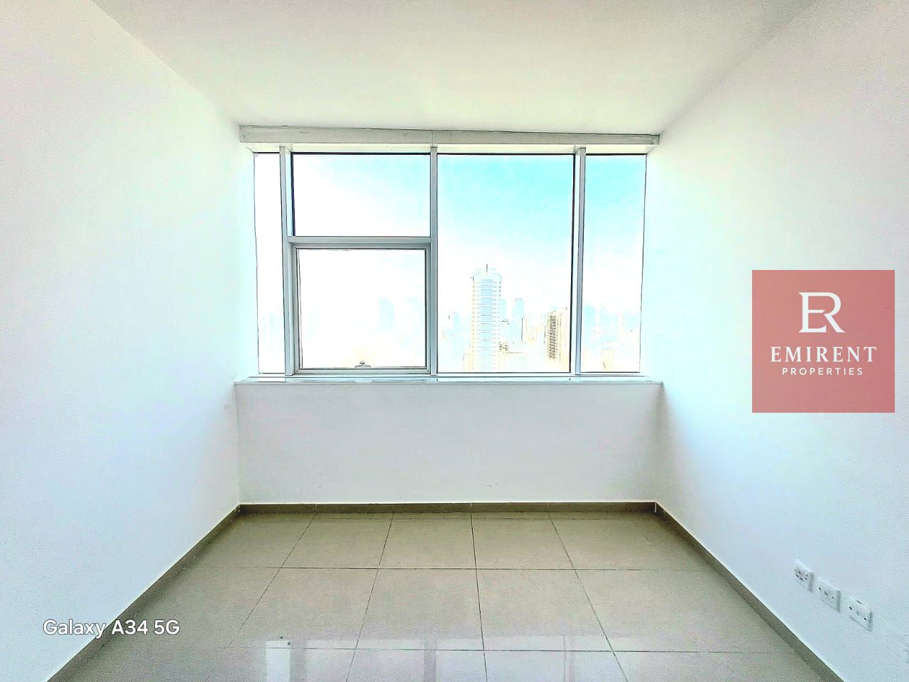 1 Month Free | 1 BHK with Gym & Pool| Direct access to Metro & Bus | 1 Month Free