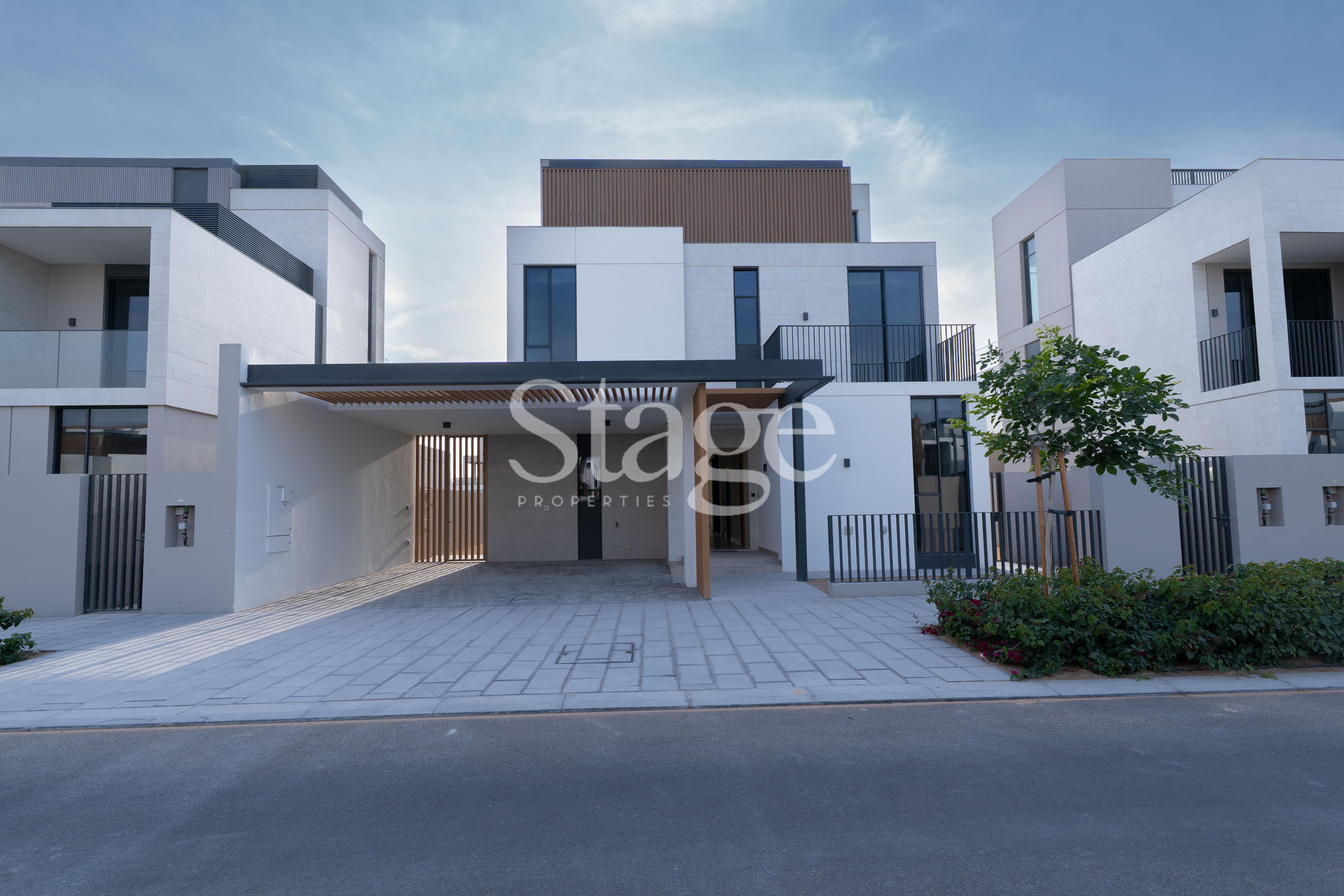 Luxury Finish | Landscaped | Park Backing