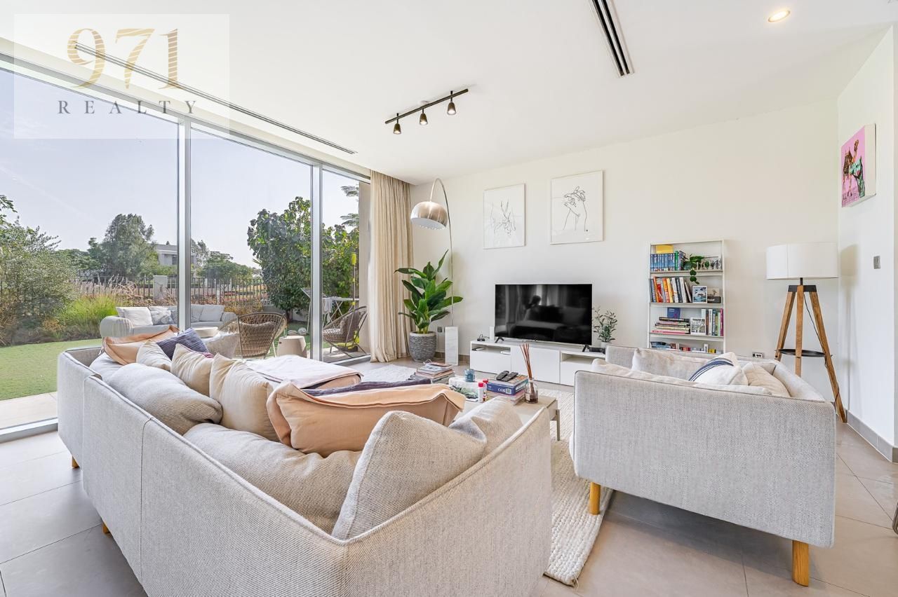 Open Green View | 4BR Type E2 | Corner Unit