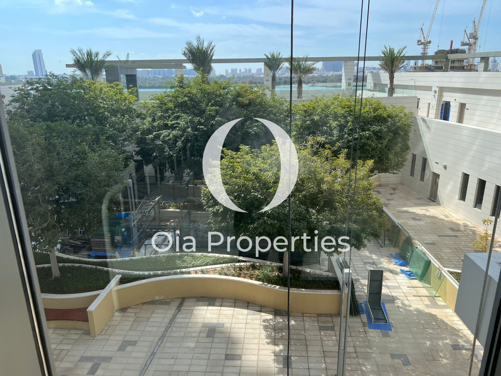 Spacious 3BHK+Maids | Sea View | Premium Location