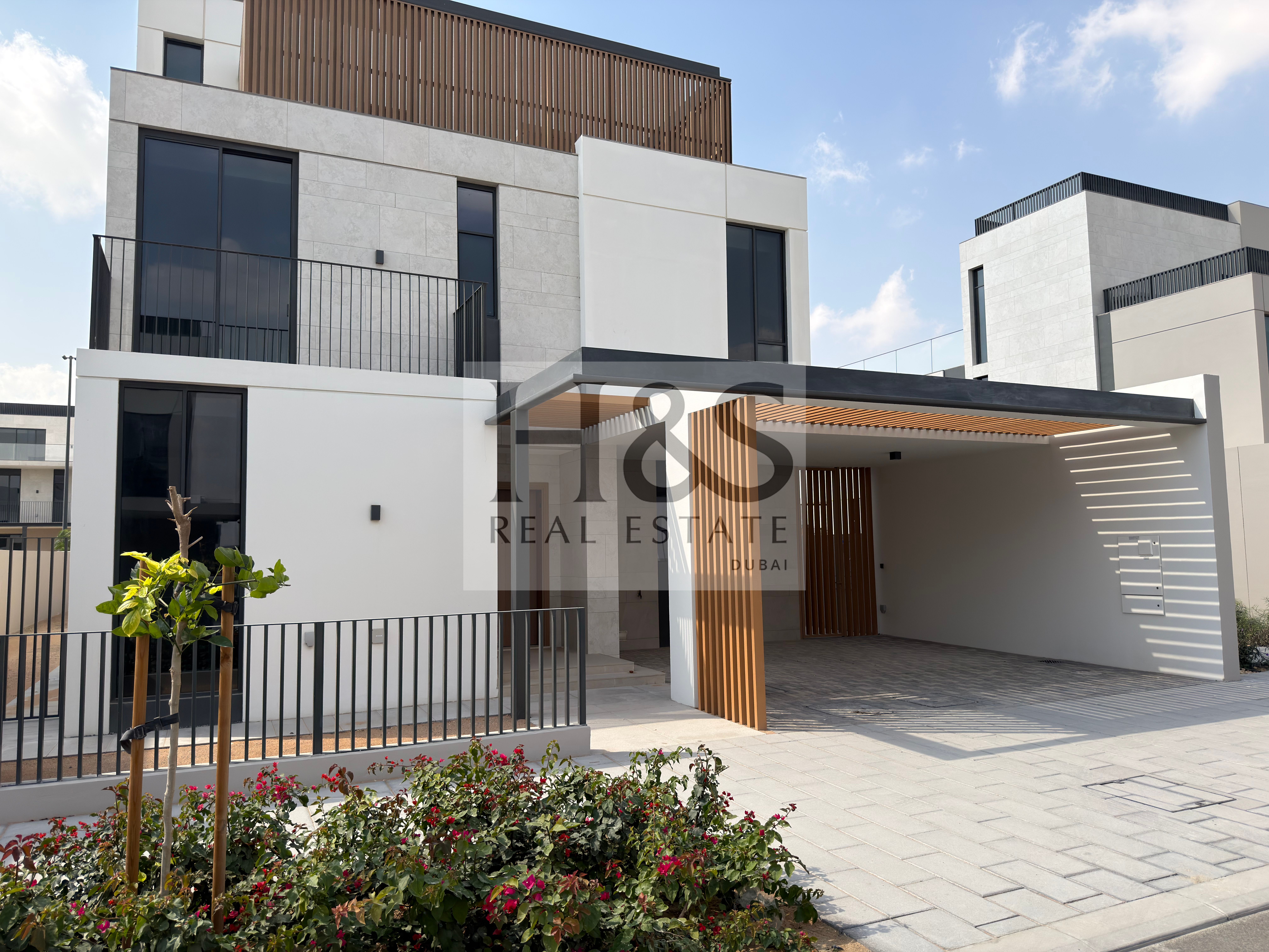 Branded 4BR Villa | Park View | Ready to move