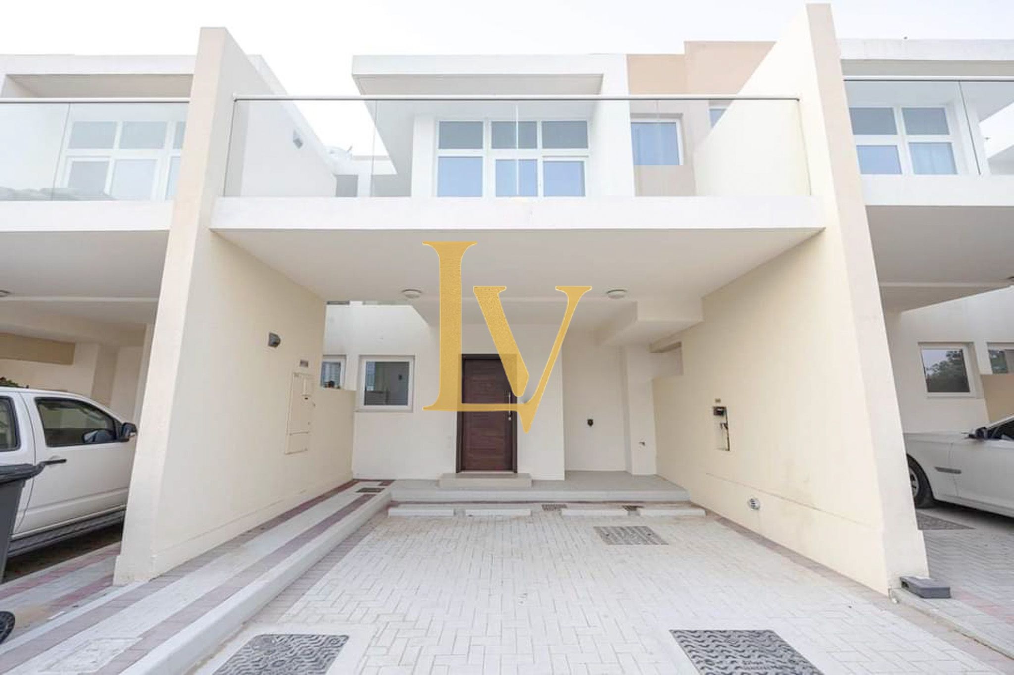 3BR | RRM | B2B | Rented |