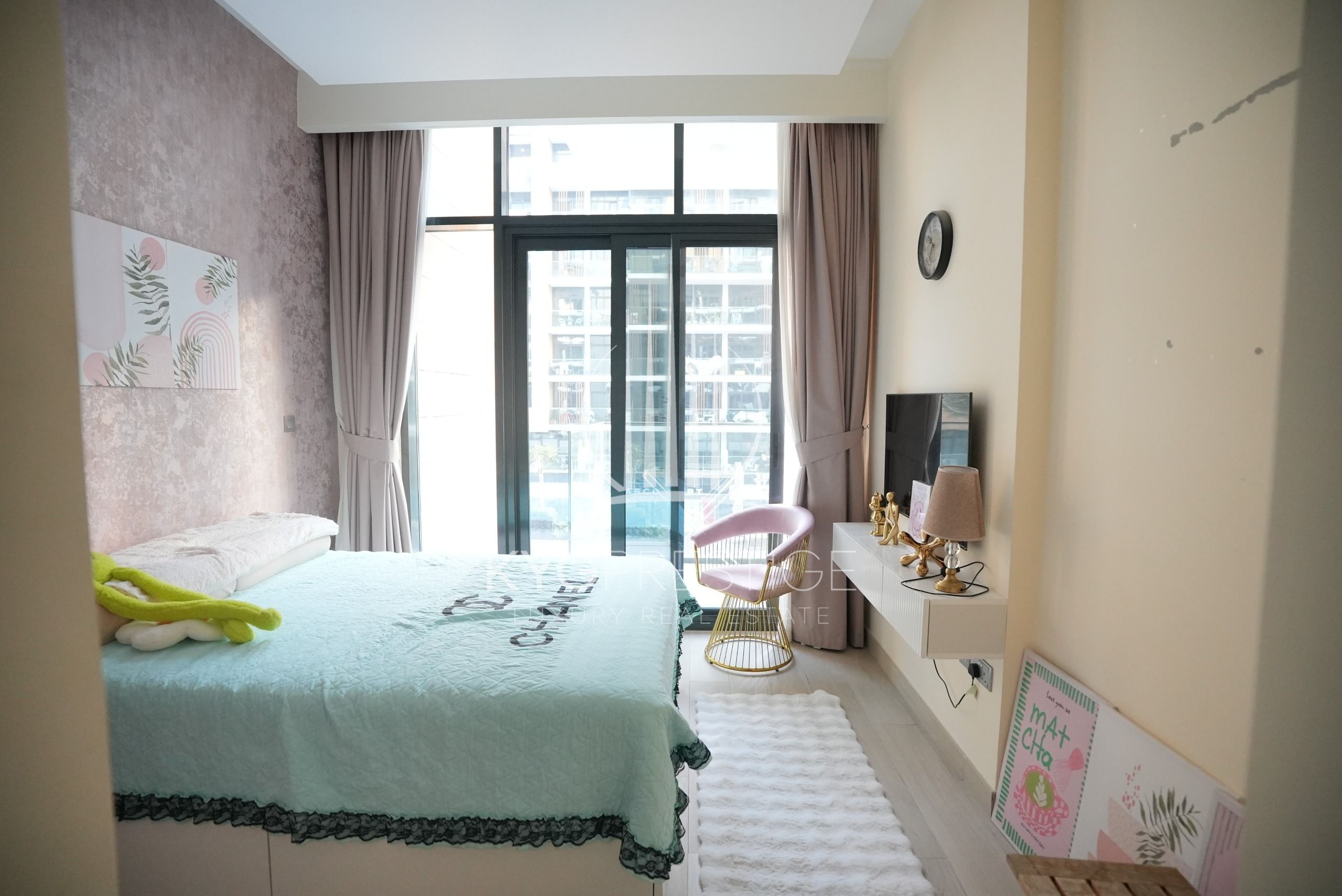 Modern | Furnished | Prime location