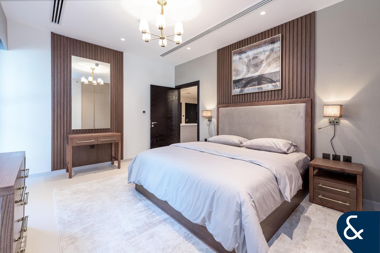 Vacant Now | Large Layout | Furnished | 1 Bed