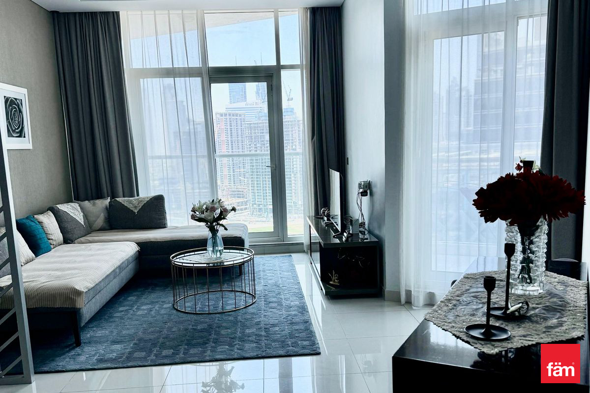 Luxury | Furnished | Canal View