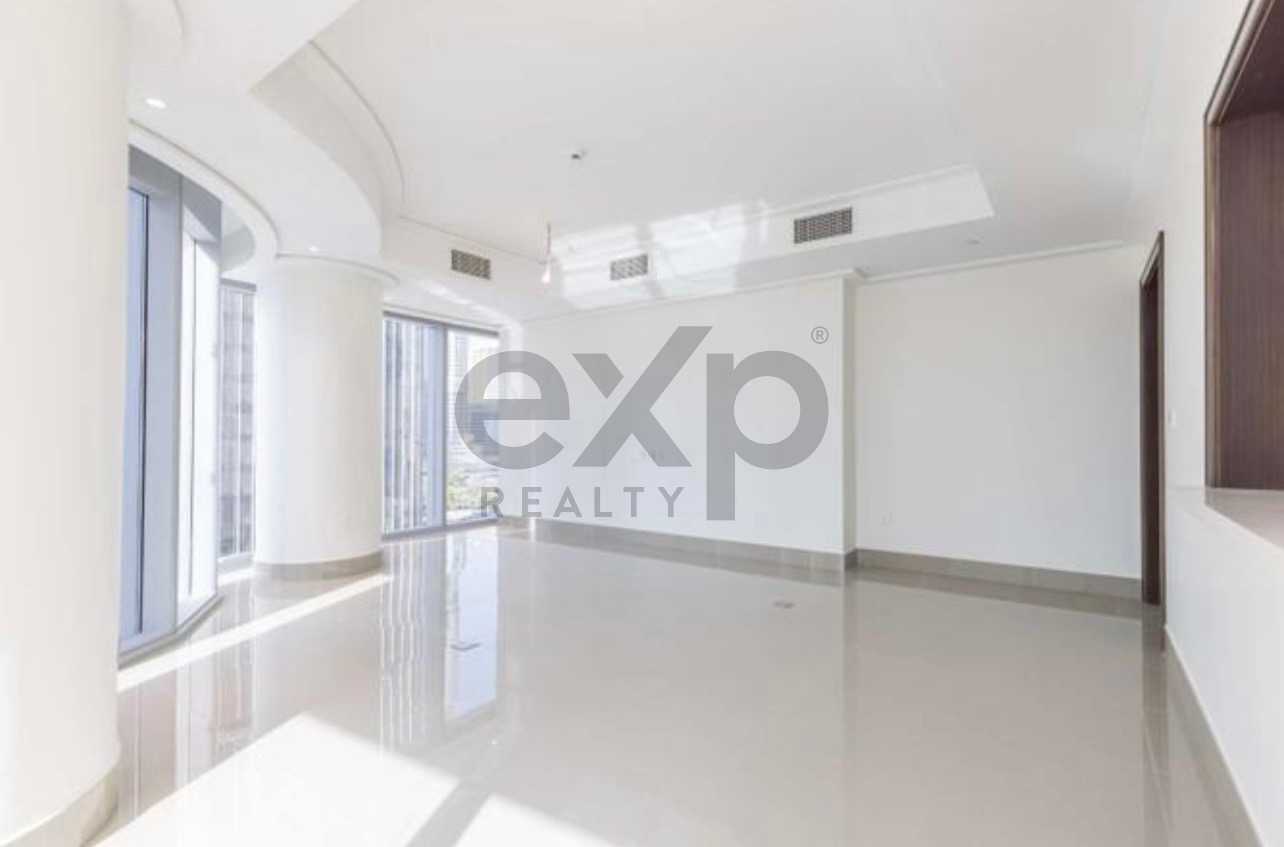 VACANT Ready to move in High Floor 01series
