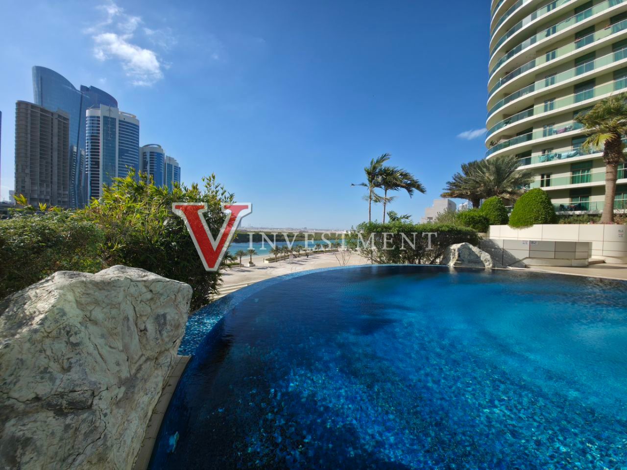 Hot Deal | Spacious 3-Bd Sea View | Private Garden |