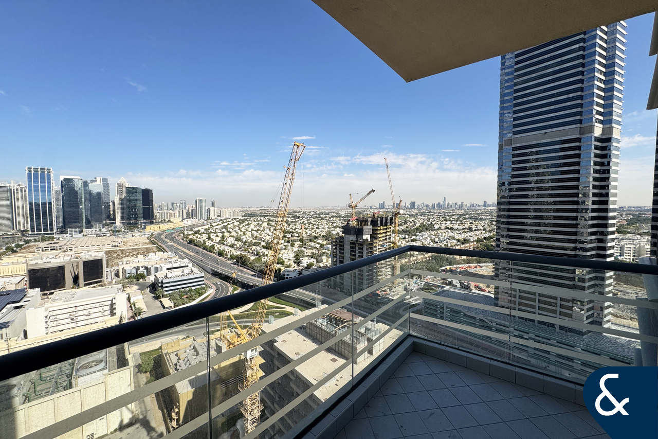 One Bedroom | High Floor | Unfurnished