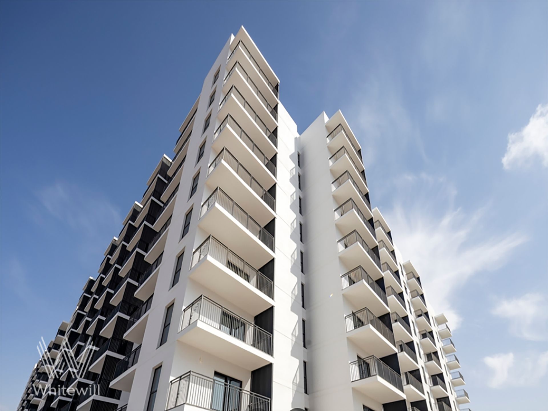 Amazing Canal View | High Floor | Fully Furnished