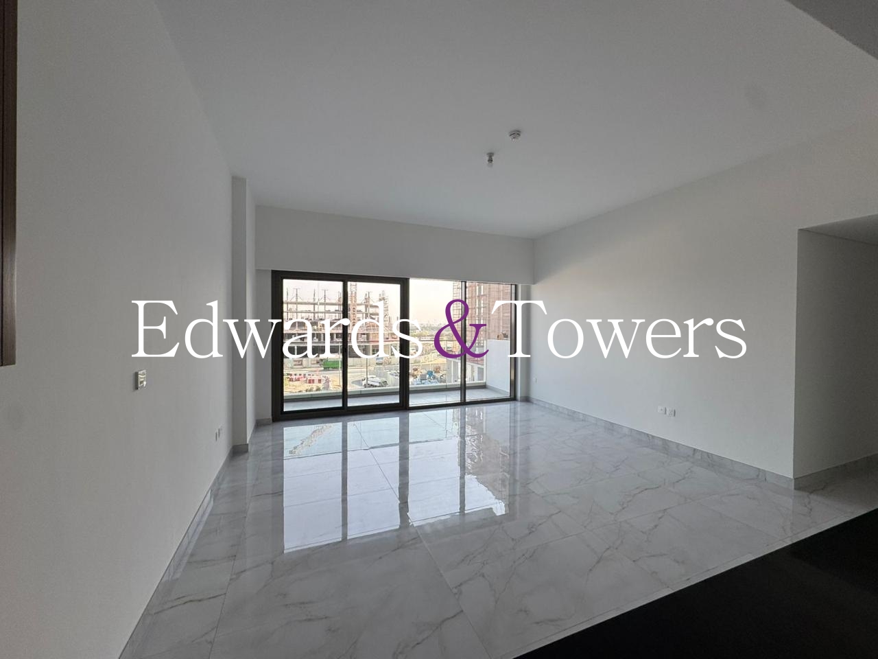 2 Bed | Unfurnished | 4 Cheques | Vacant