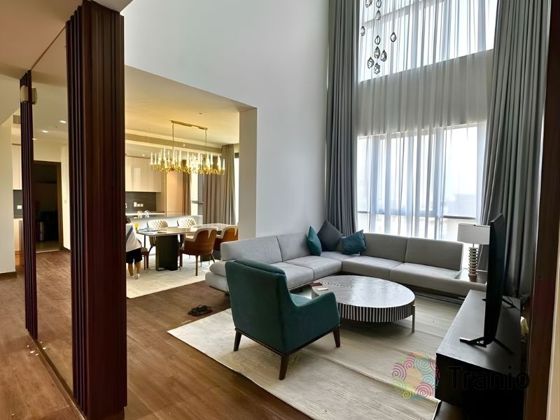 Luxury Duplex | Skyline View I Vacant On Transfer