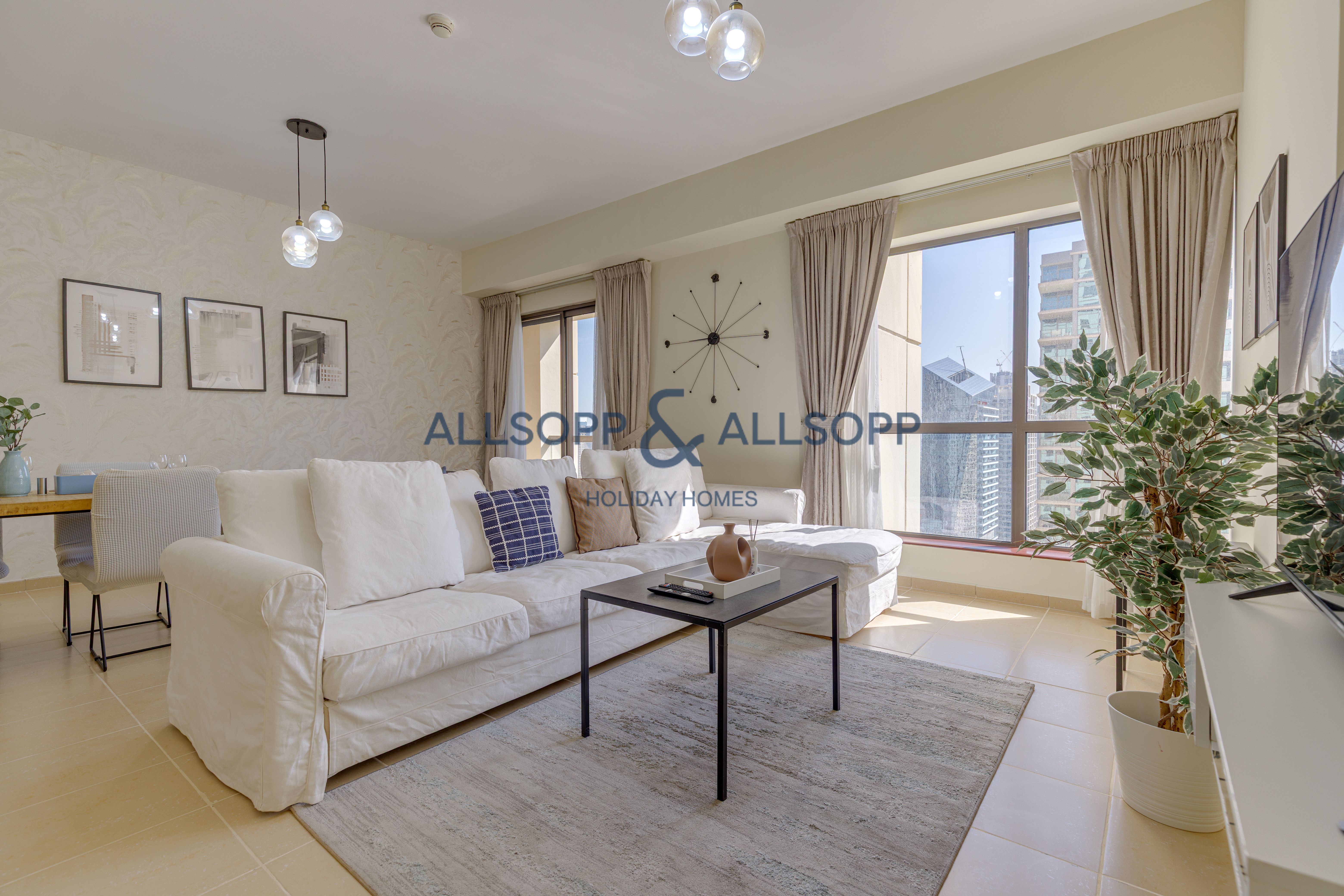 Close to beach 2 Bedroom Apartment at Rimal 1, JBR