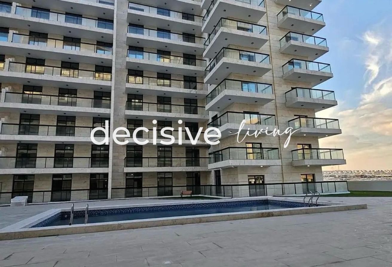 Vacant | Brand New | Ready To move