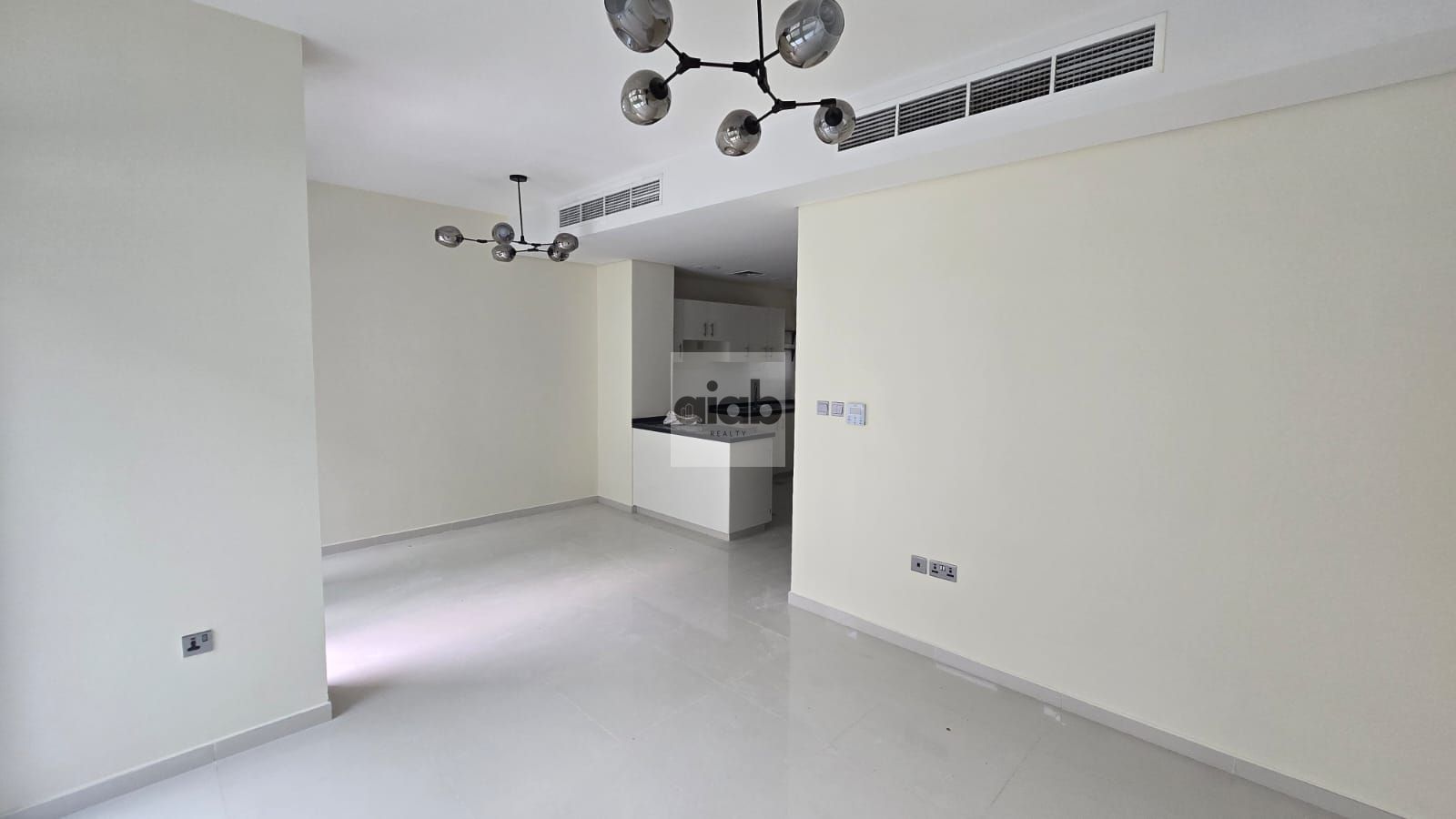 Ready to Move-in | Well-maintained | Spacious