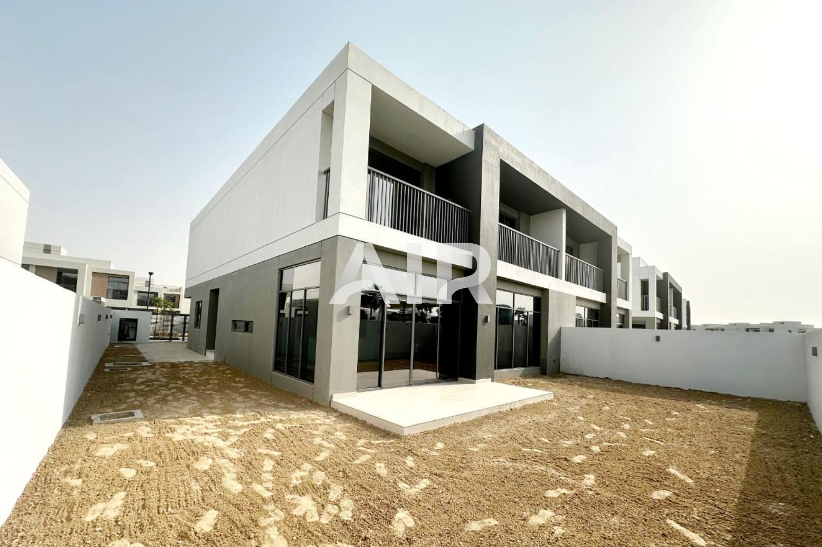 Spacious 5BR Villa | Best Price | Beachfront