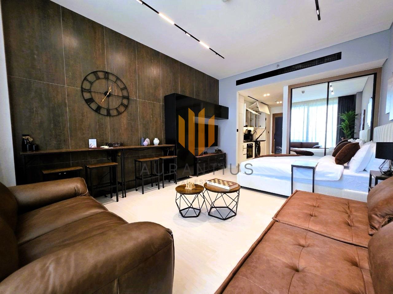Luxury-Furnished|Balcony with Jacuzzi|Canal View