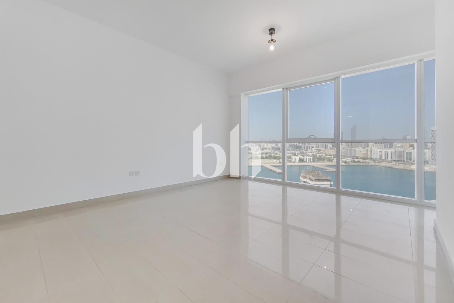 Marina View | Vacant | Spacious Layout