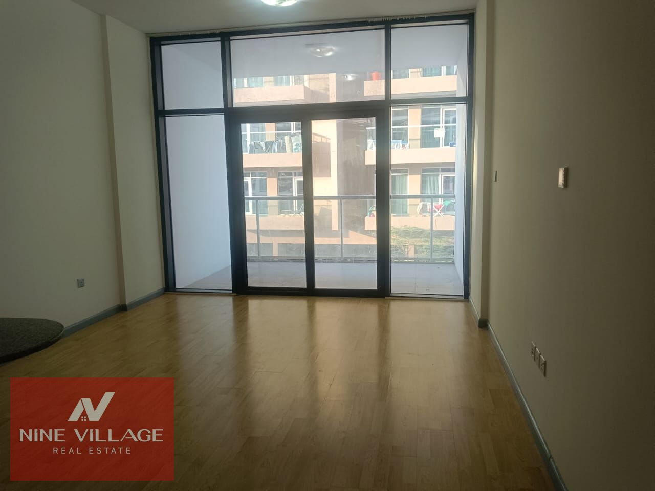 1BEDROOM APARTMENT WITH 2 BALCONIES|READY TO MOVE