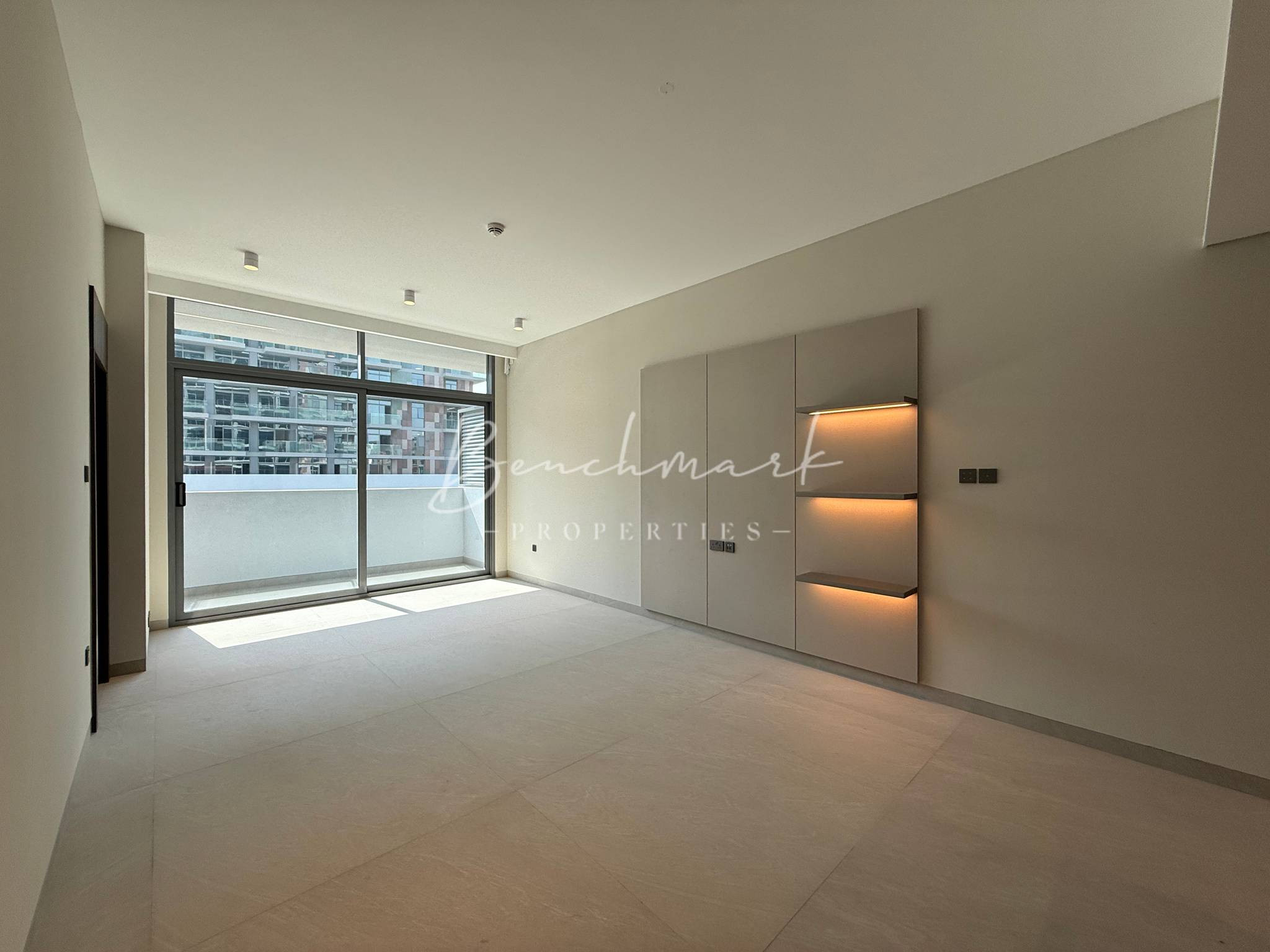 Contemporary 1BR | Large Balcony | Brand New