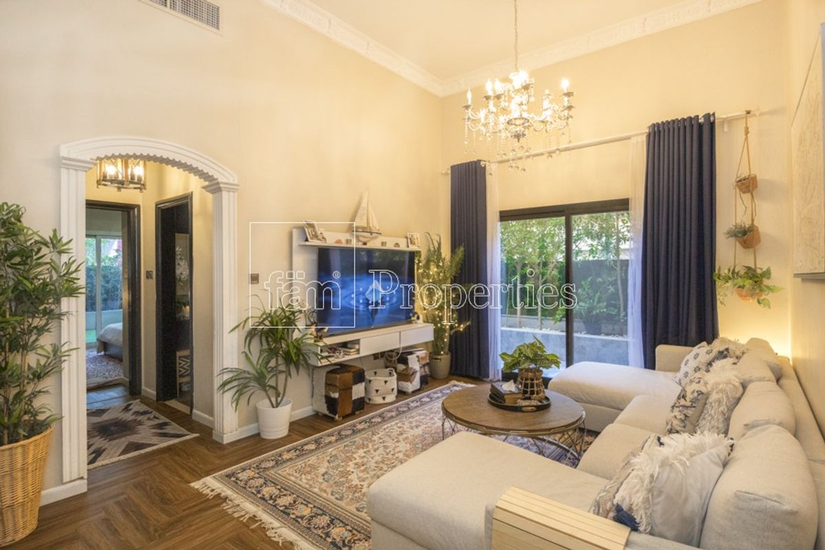 Ready to Move In | Fully Furnished Garden Living